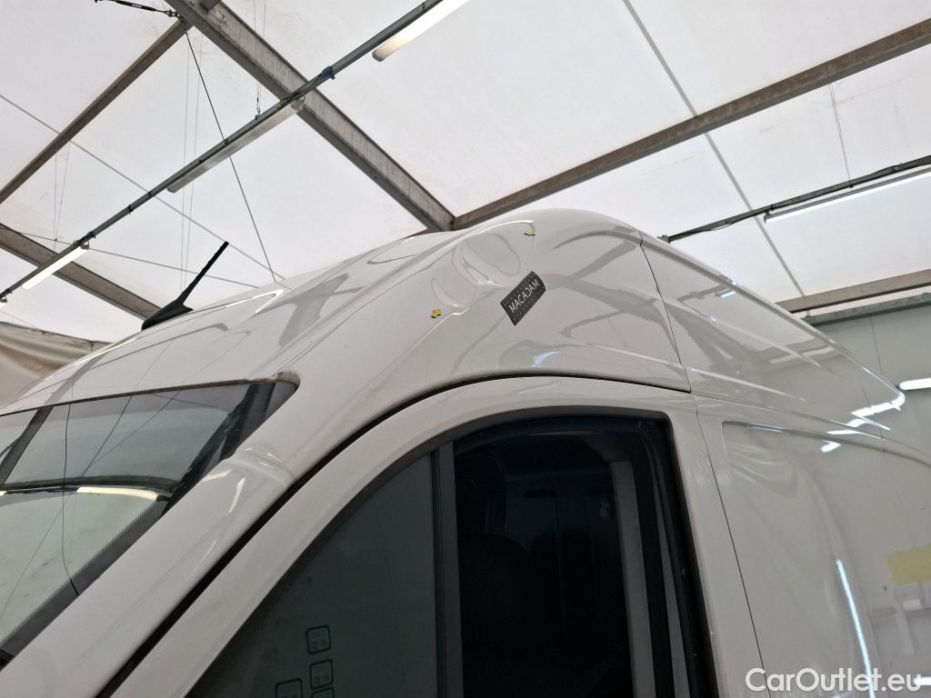  Volkswagen  Crafter  Fourgon e- 35 Fourgon mittellang Hochdach FWD 35kWh BVA #58