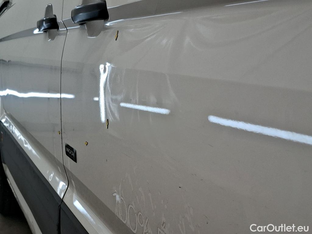  Volkswagen  Crafter  Fourgon e- 35 Fourgon mittellang Hochdach FWD 35kWh BVA #56