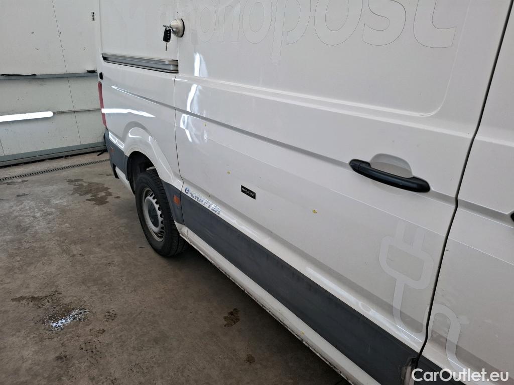  Volkswagen  Crafter  Fourgon e- 35 Fourgon mittellang Hochdach FWD 35kWh BVA #22