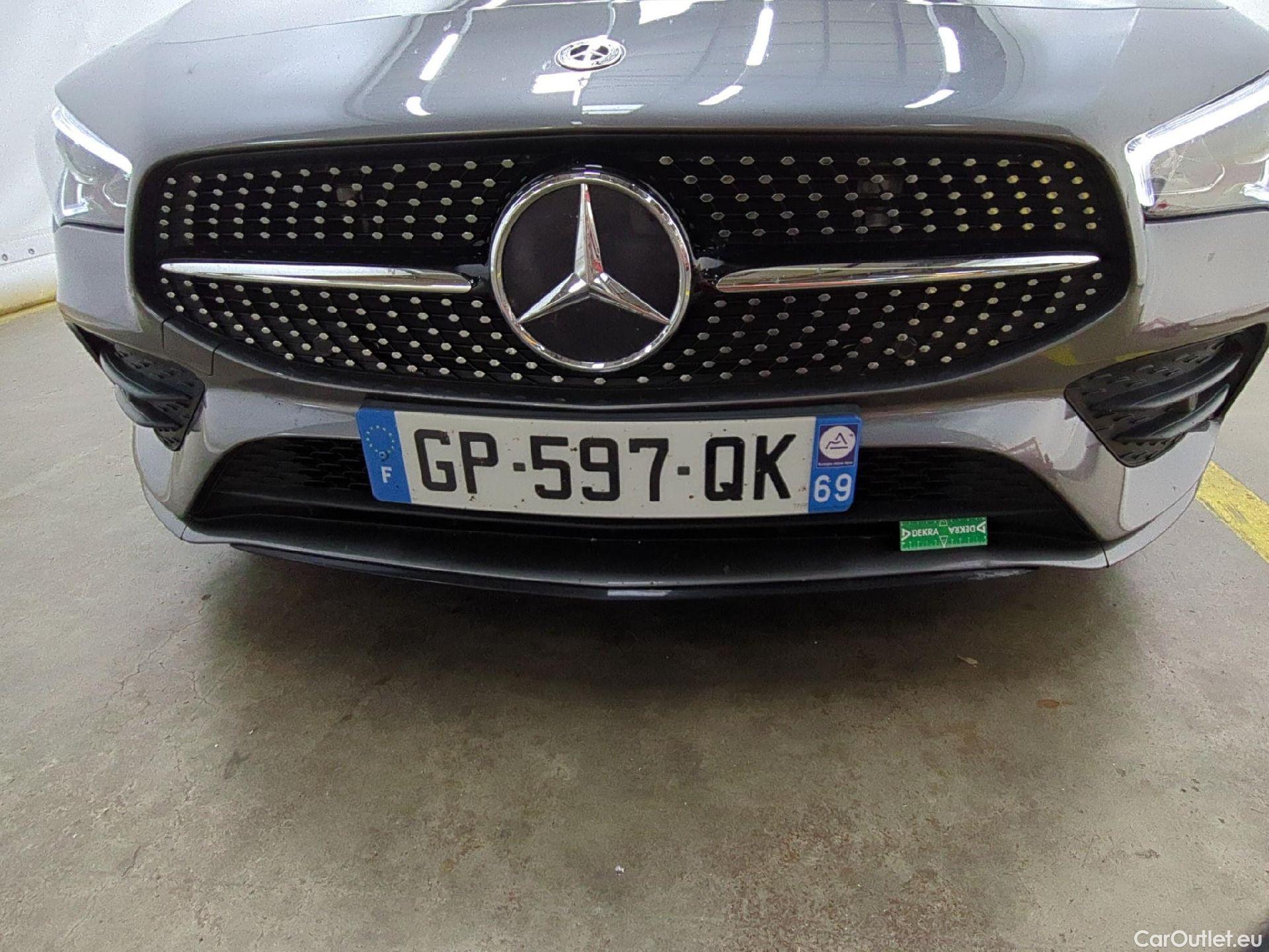  Mercedes  CLA-Klasse MERCEDES-BENZ CLA Shooting Brake / 2019 / 5P / Break CLA 200 d AMG Line BA8 #19