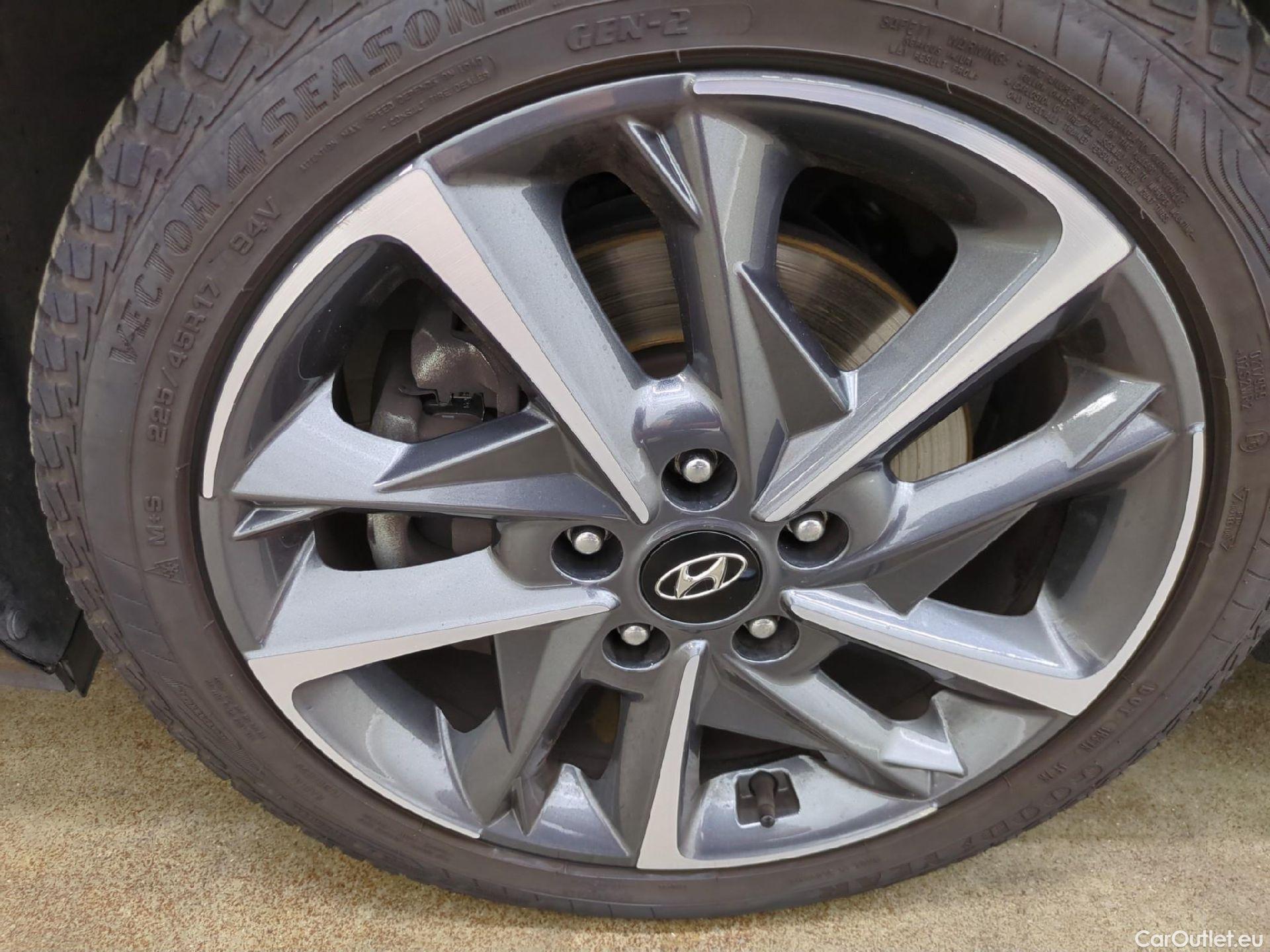  Hyundai  i30 HYUNDAI  / 2020 / 5P / Berline 1.0 T-GDI 120 DCT-7 MHEV CREATIVE #14