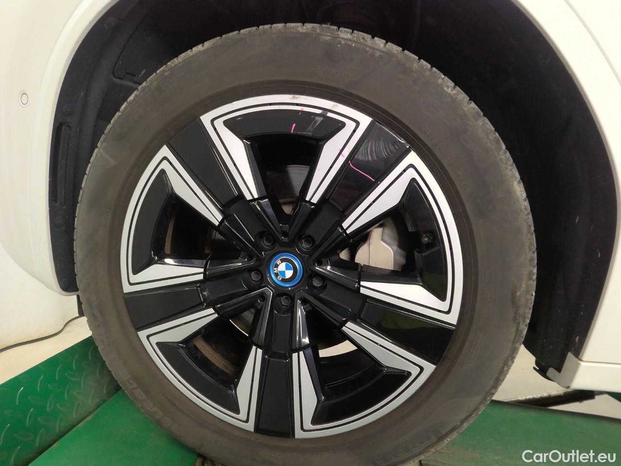  Bmw  iX3  80kWh Charged Aut #7