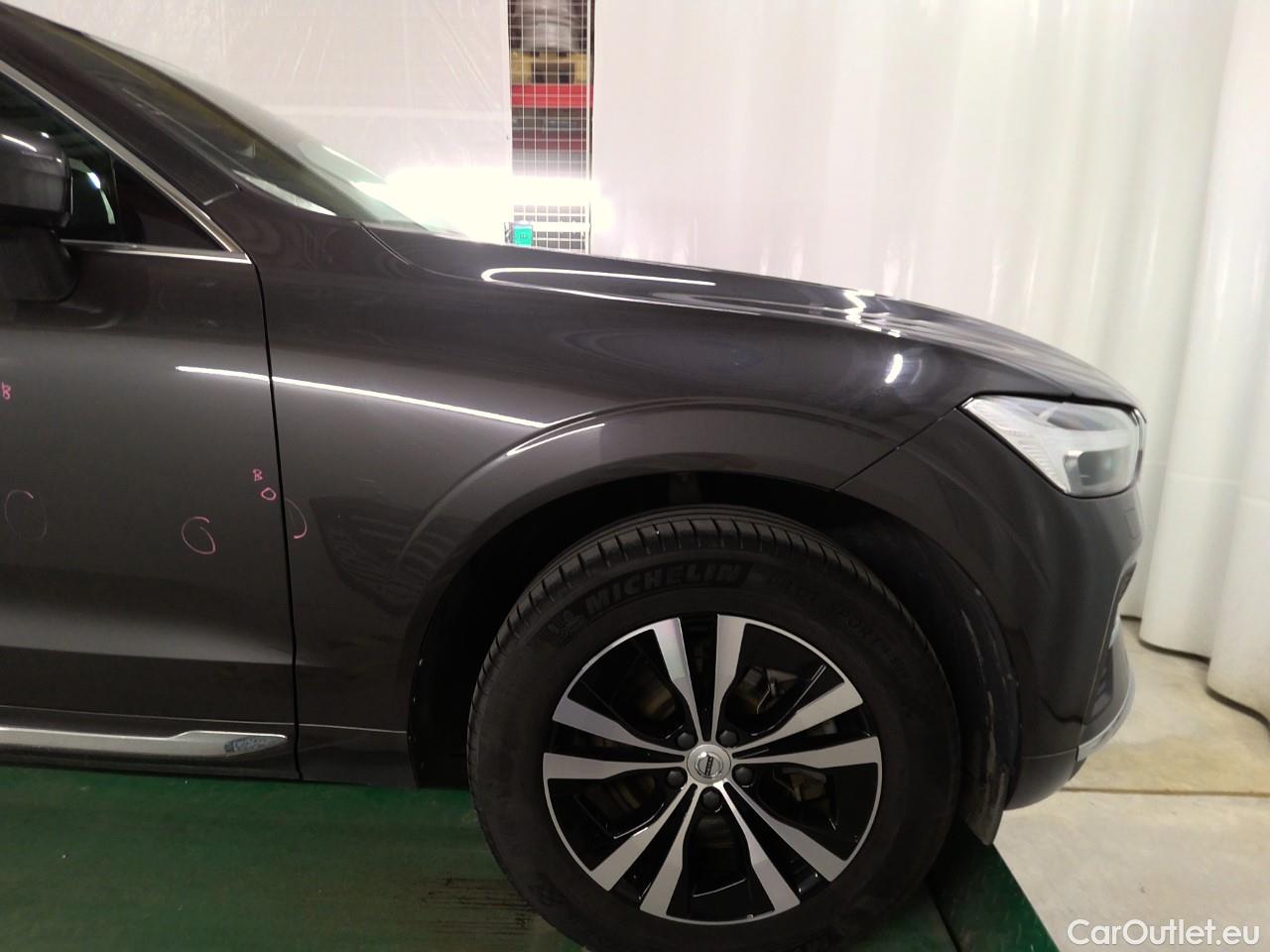  Volvo  XC60  T6 350 Co.Ed.Rec. AWD Aut #4