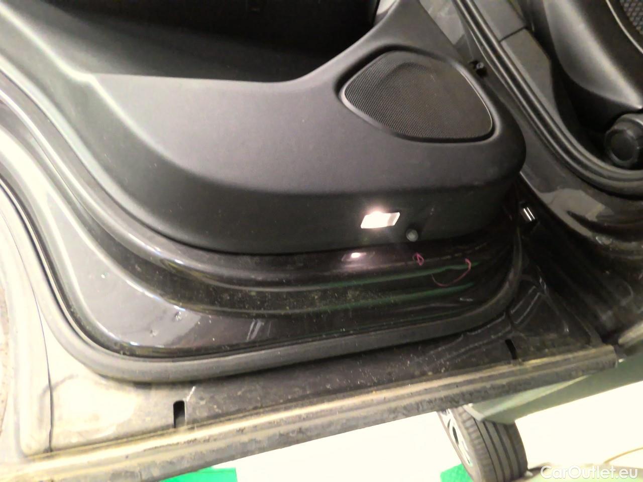  Volvo  XC60  T6 350 Co.Ed.Rec. AWD Aut #19