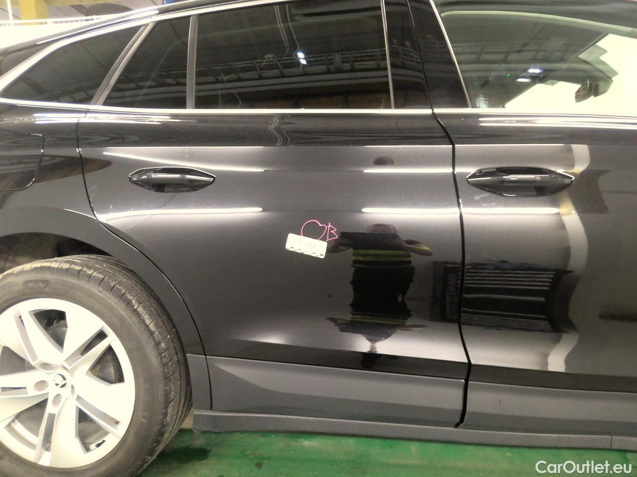  Skoda  ENYAQ  iV80 5d #8