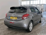  Peugeot  208 Peugeot  Signature 1.2 PureTech 82 5d #2