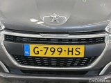  Peugeot  208 Peugeot  Signature 1.2 PureTech 82 5d #5
