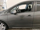  Peugeot  208 Peugeot  Signature 1.2 PureTech 82 5d #8