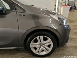  Peugeot  208 Peugeot  Signature 1.2 PureTech 82 5d #10