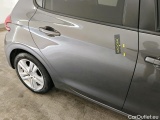  Peugeot  208 Peugeot  Signature 1.2 PureTech 82 5d #49