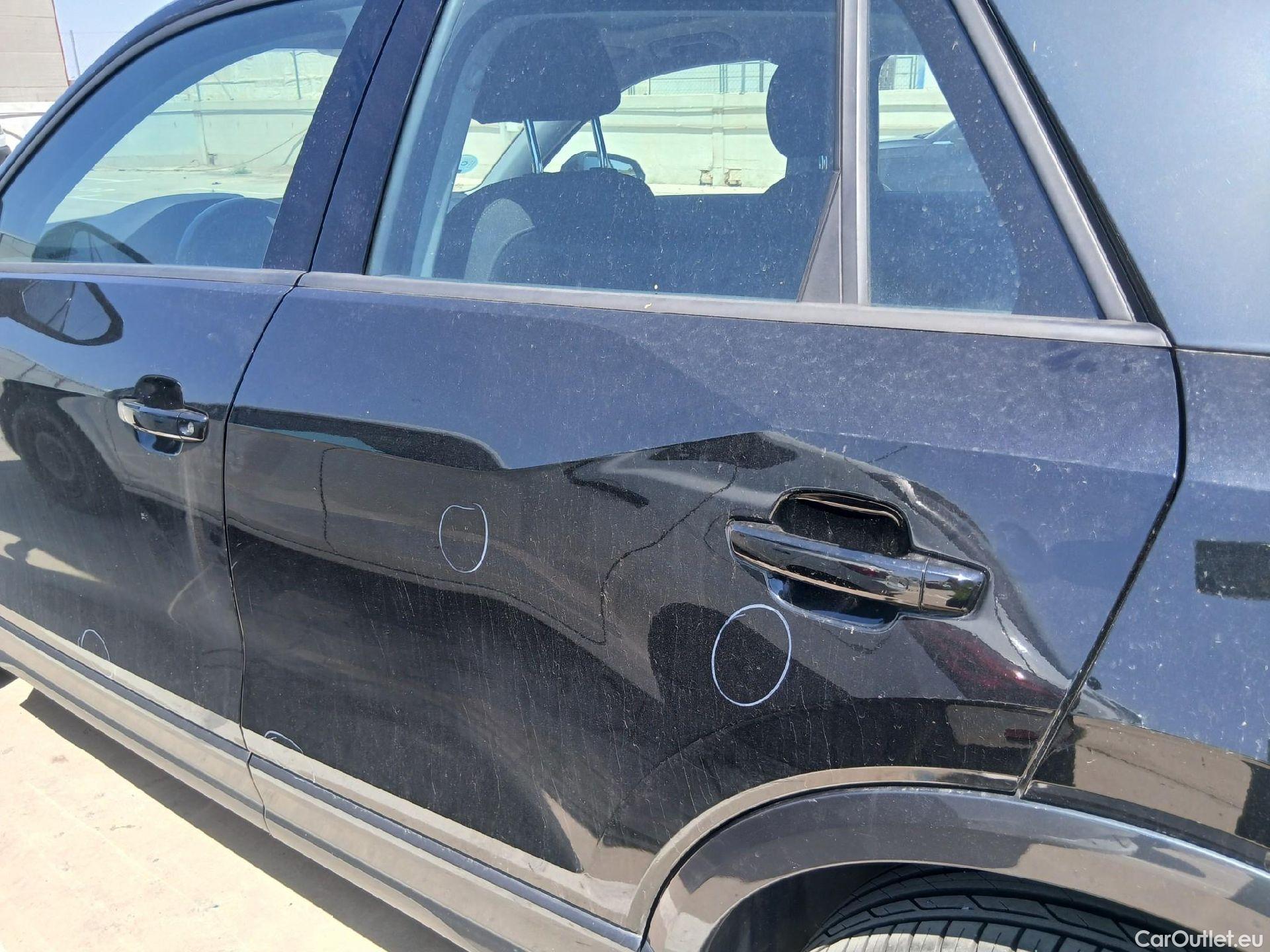  Audi  Q2 AUDI  / 2016 / 5P / todoterreno Design 30 TFSI 85kW (116CV) #29