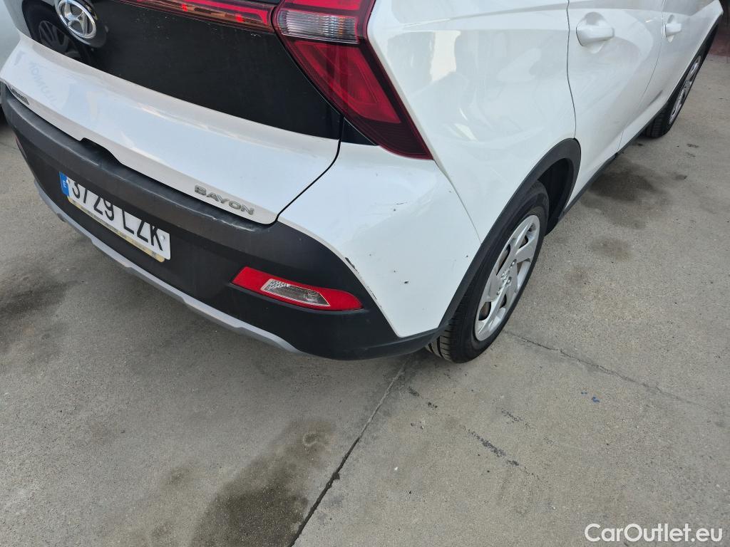  Hyundai  Bayon HYUNDAI  / 2021 / 5P / todoterreno 1.2 MPI Essence #10