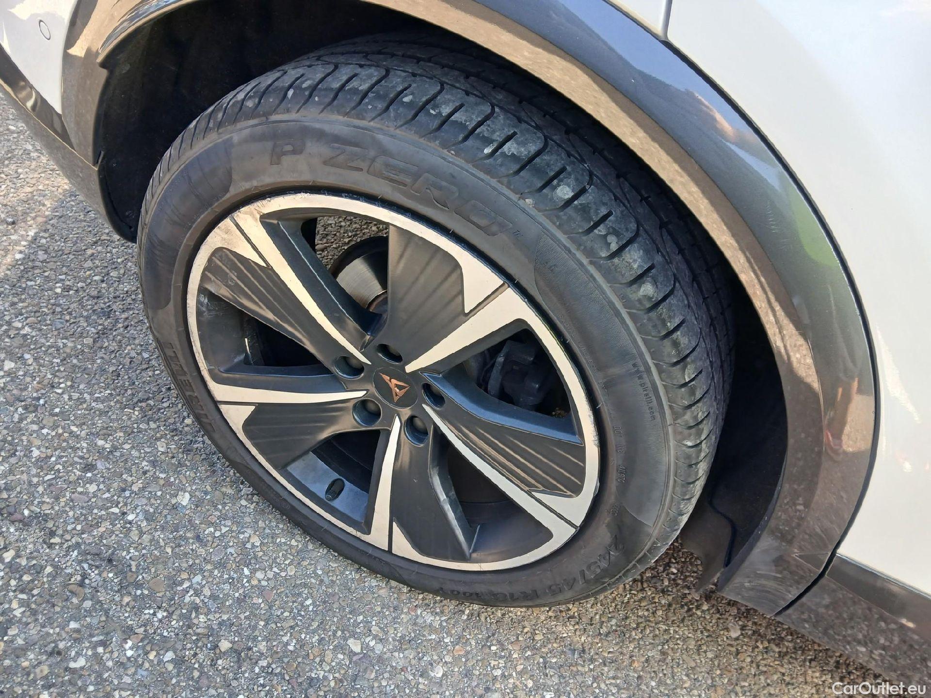  Cupra  Formentor CUPRA  / 2020 / 5P / todoterreno 1.4 e-Hybrid 150kW (204 CV) DSG #7