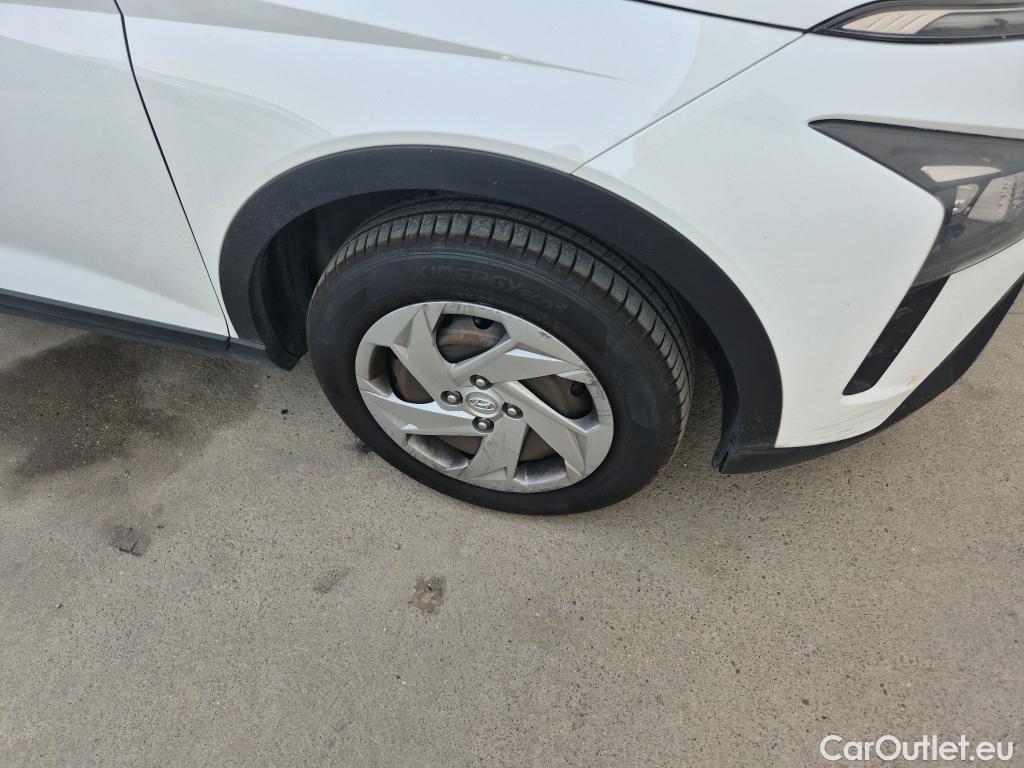  Hyundai  Bayon HYUNDAI  / 2021 / 5P / todoterreno 1.2 MPI Essence #18