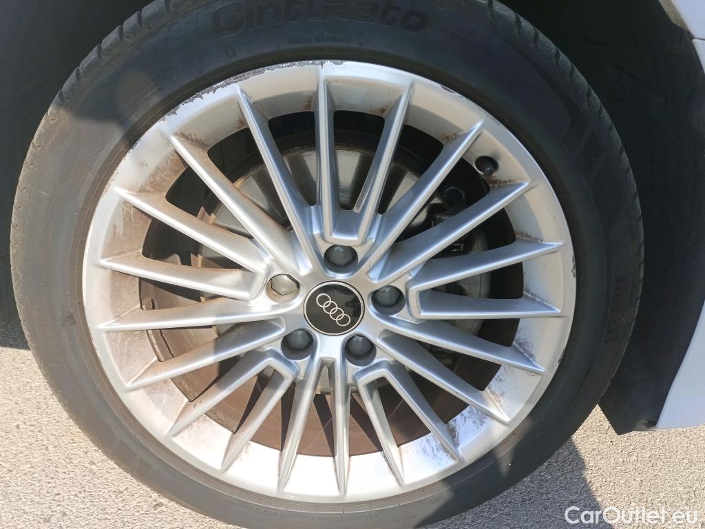  Audi  A3 AUDI  / 2020 / 5P / berlina con portón Sportback Advanced 40 TFSI e 150kW S tro #22