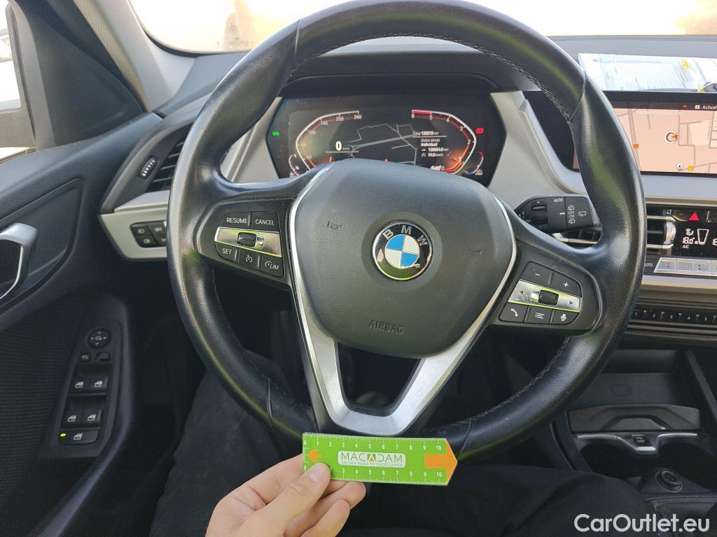  Bmw  Serie 1 BMW  / 2019 / 5P / berlina con portón 116d #22