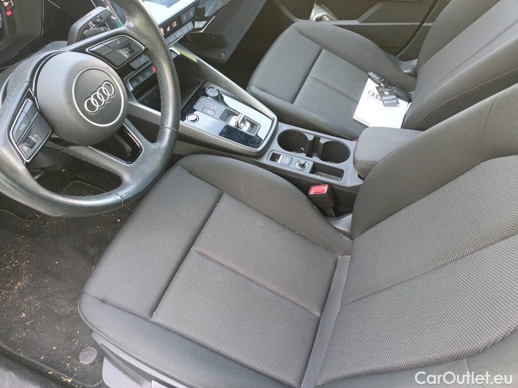  Audi  A3 AUDI  / 2020 / 5P / berlina con portón Sportback Advanced 40 TFSI e 150kW S tro #17