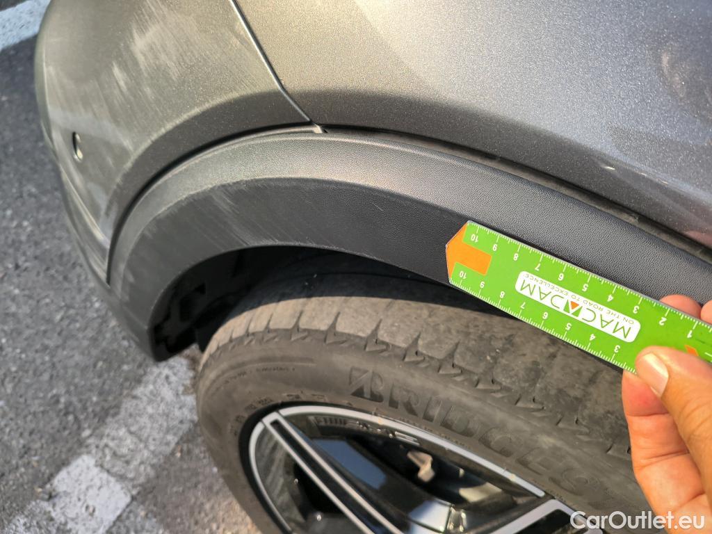  Mercedes  GLB MERCEDES-BENZ  / 2019 / 5P / todoterreno 2.0  200 D DCT 110KW (150CV) #37
