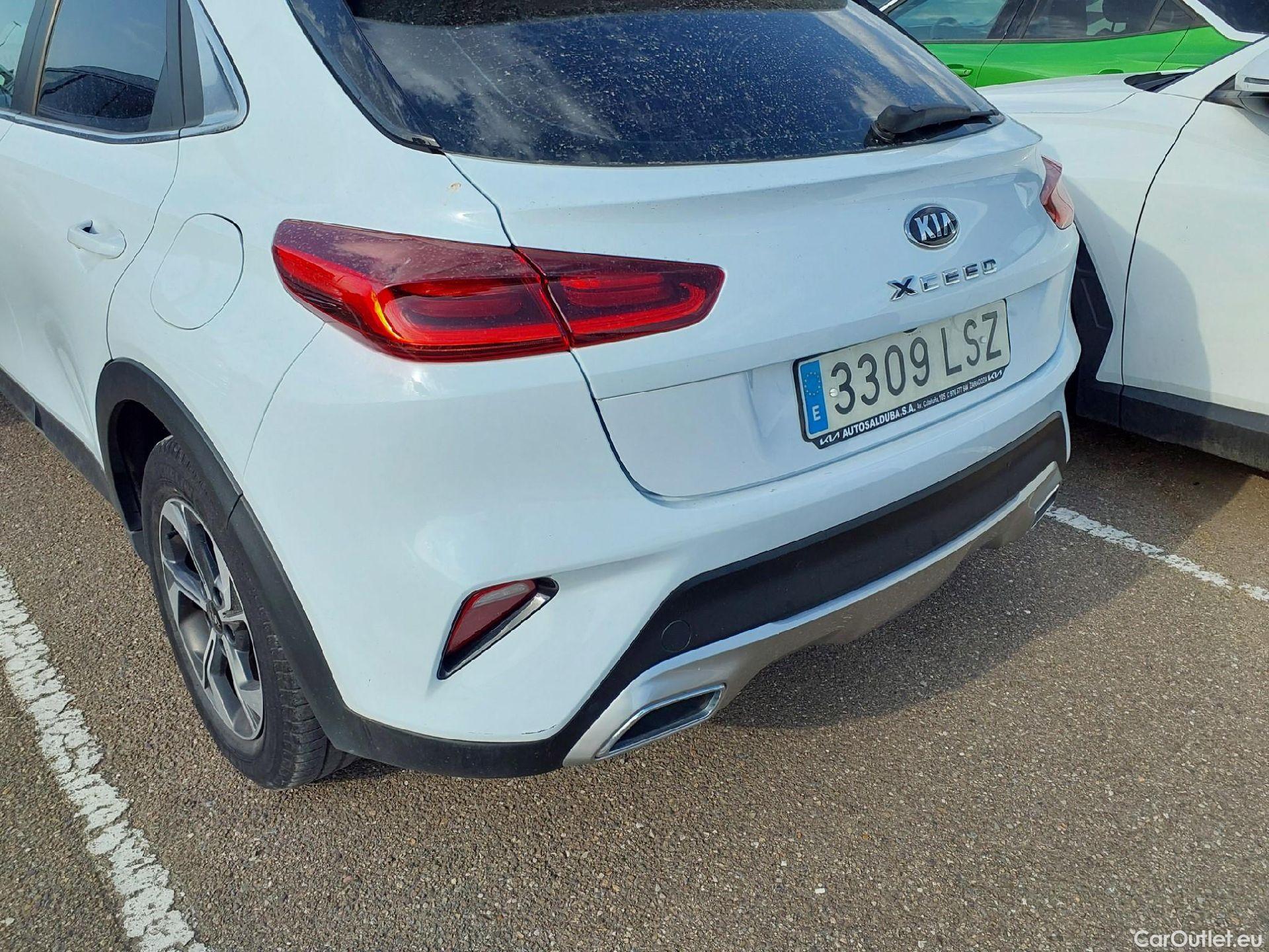  KIA  XCeed KIA  / 2019 / 5P / todoterreno 1.0 T-GDi Drive 88kW (120CV) #11