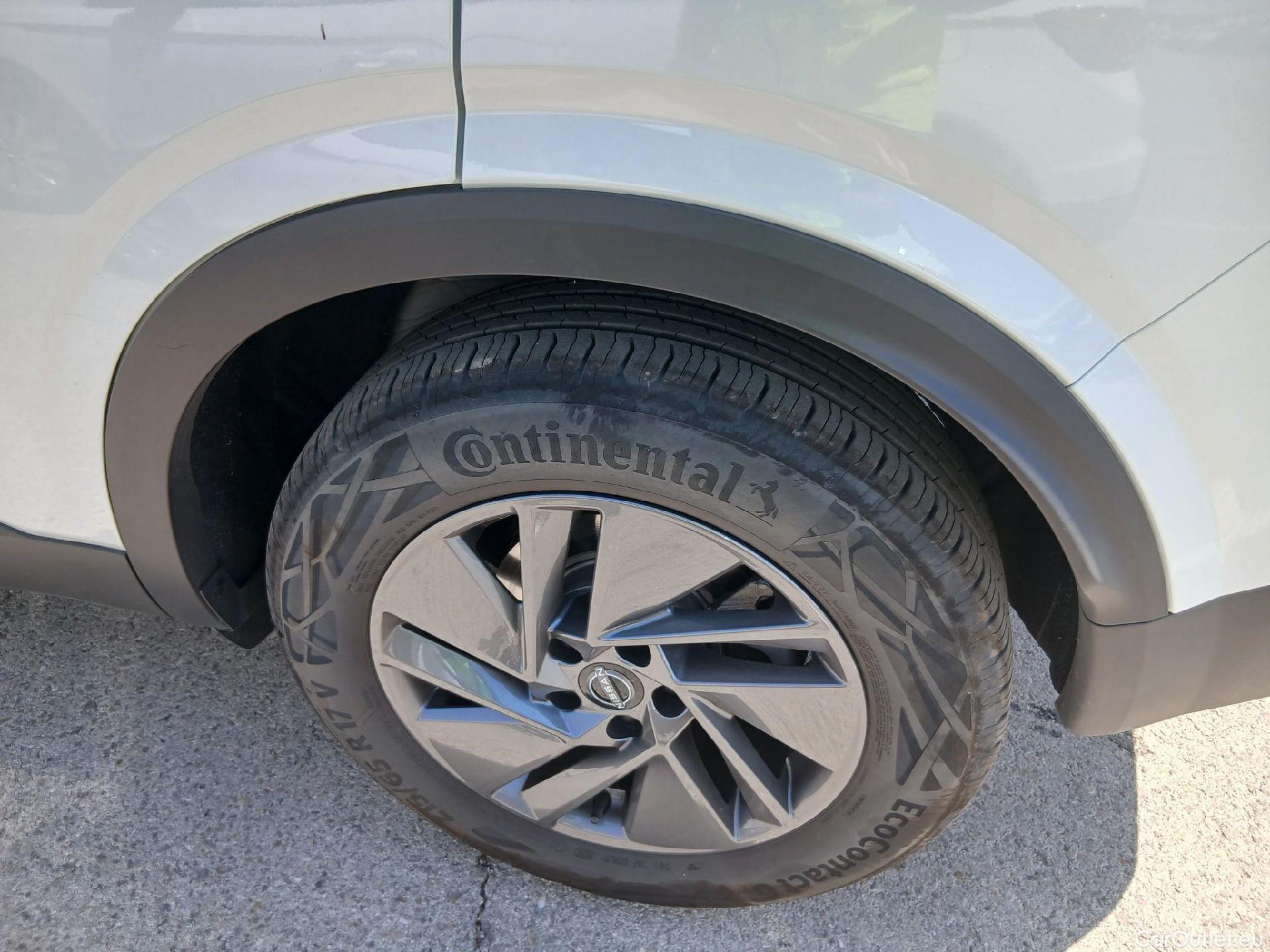  Nissan  Qashqai NISSAN  / 2024 / 5P / todoterreno DIG-T 103kW (140CV) mHEV 4x2 Acenta #17