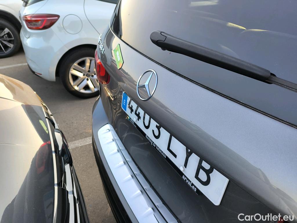  Mercedes  GLB MERCEDES-BENZ  / 2019 / 5P / todoterreno 2.0  200 D DCT 110KW (150CV) #3