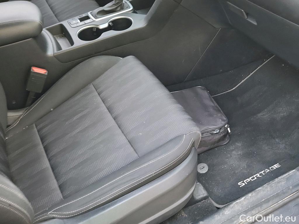  KIA  Sportage KIA  / 2018 / 5P / todoterreno 1.6 MHEV Business DCT 100kW (136CV) 4X2 #23