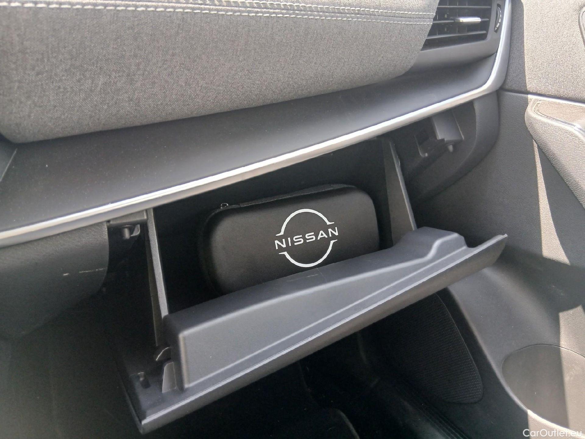  Nissan  Qashqai NISSAN  / 2024 / 5P / todoterreno DIG-T 103kW (140CV) mHEV 4x2 Acenta #4