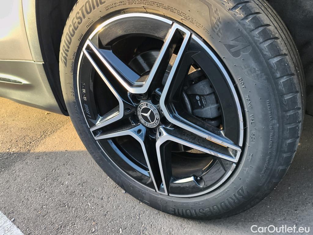  Mercedes  GLB MERCEDES-BENZ  / 2019 / 5P / todoterreno 2.0  200 D DCT 110KW (150CV) #19