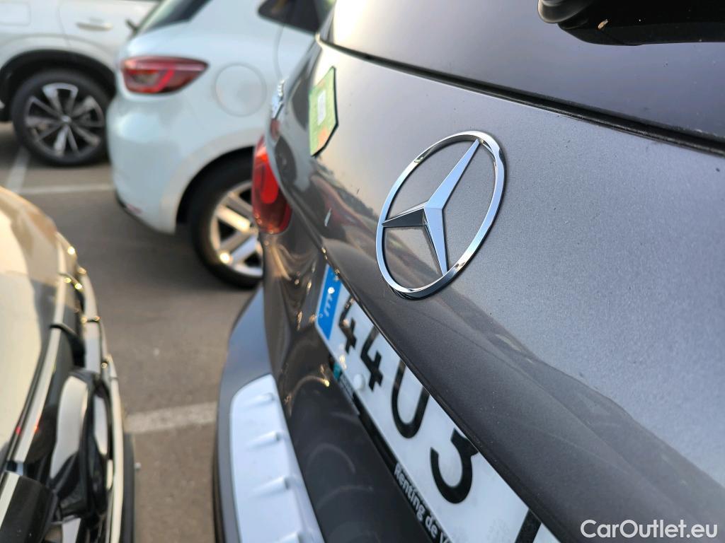  Mercedes  GLB MERCEDES-BENZ  / 2019 / 5P / todoterreno 2.0  200 D DCT 110KW (150CV) #4