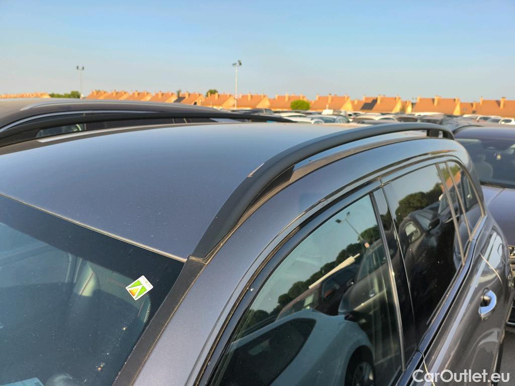  Mercedes  GLB MERCEDES-BENZ  / 2019 / 5P / todoterreno 2.0  200 D DCT 110KW (150CV) #34