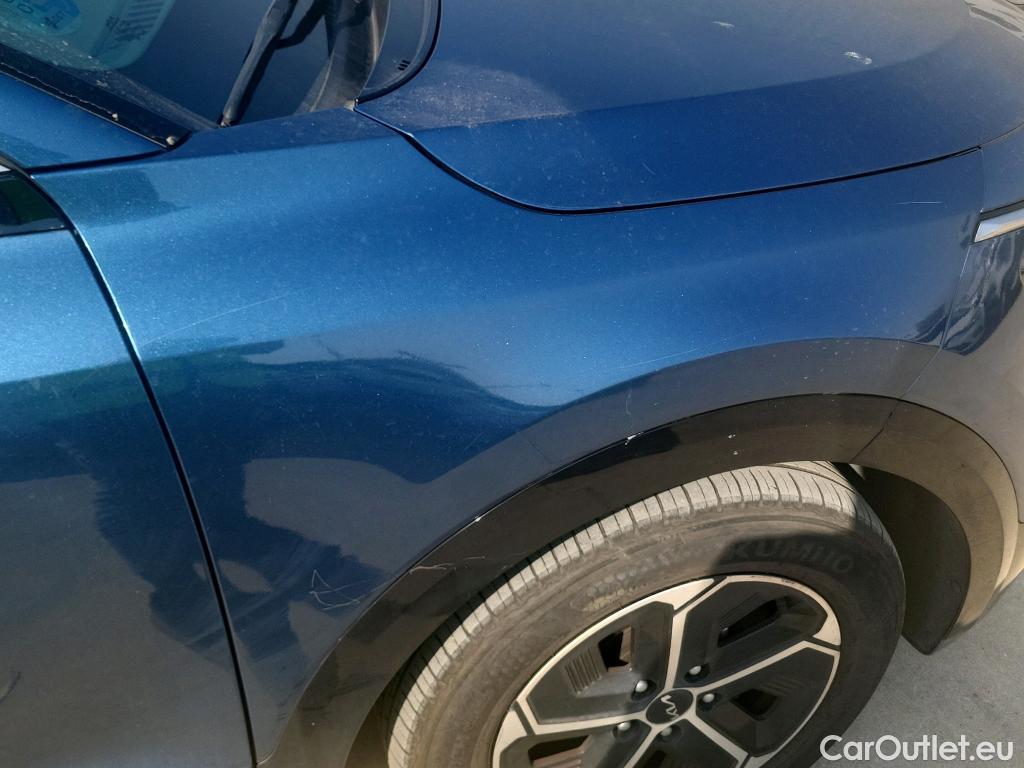  KIA  Niro KIA  / 2022 / 5P / crossover 1.6 GDi HEV 104kW (141CV) Drive #17
