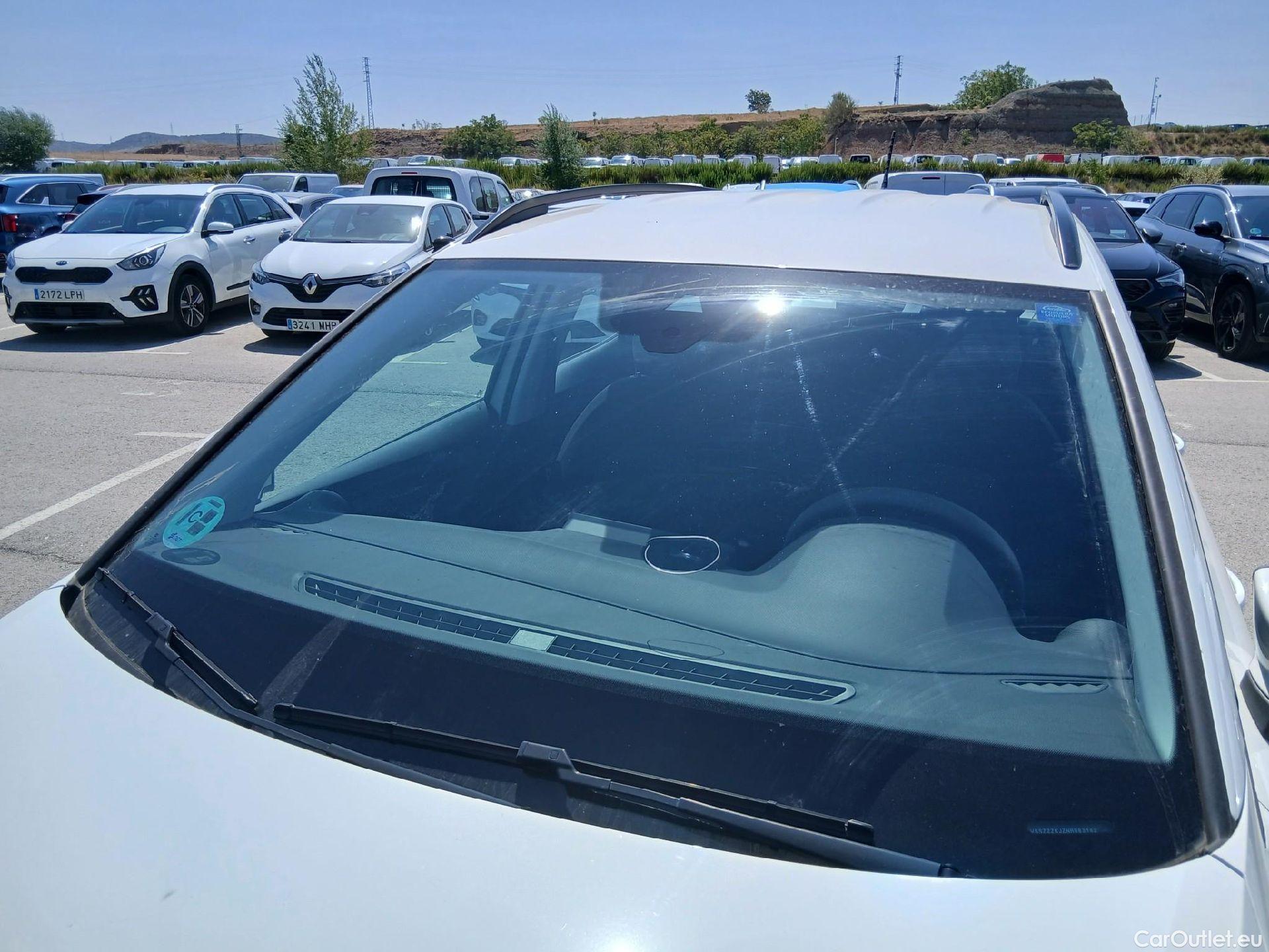  Seat  Arona SEAT  / 2021 / 5P / todoterreno 1.0 TSI 70kW (95CV) Reference #1