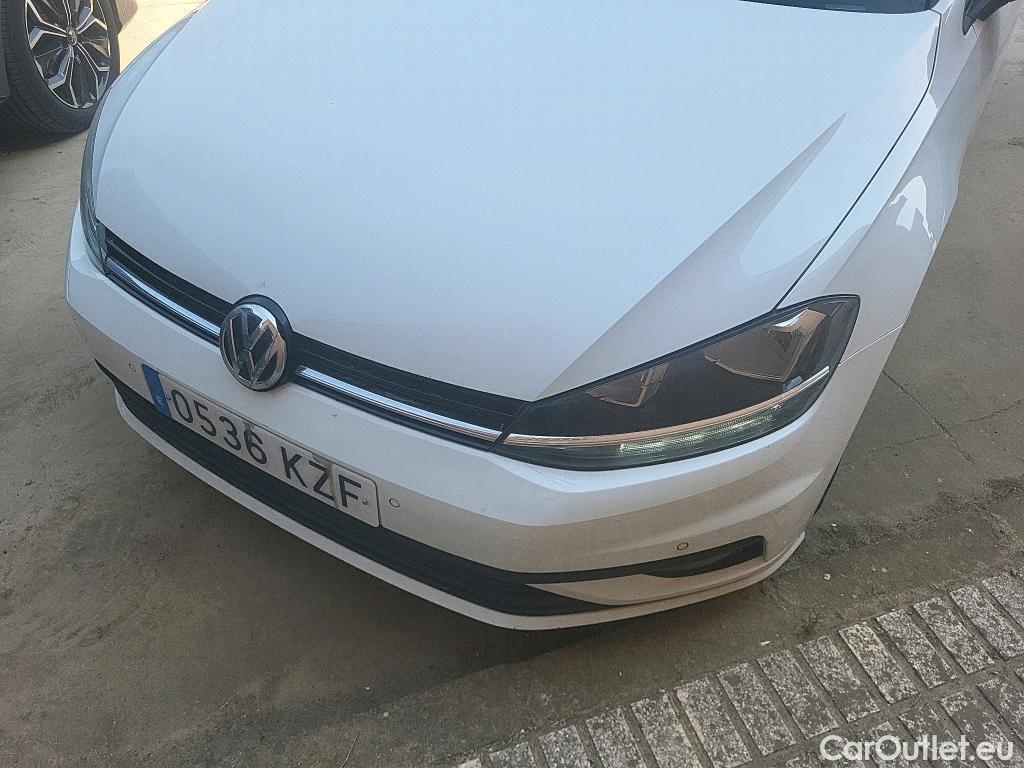  Volkswagen  Golf  VOLKSWAGEN / 2016 / 5P / berlina con portón Ready2Go 1.6 TDI 85kW (115CV) #15