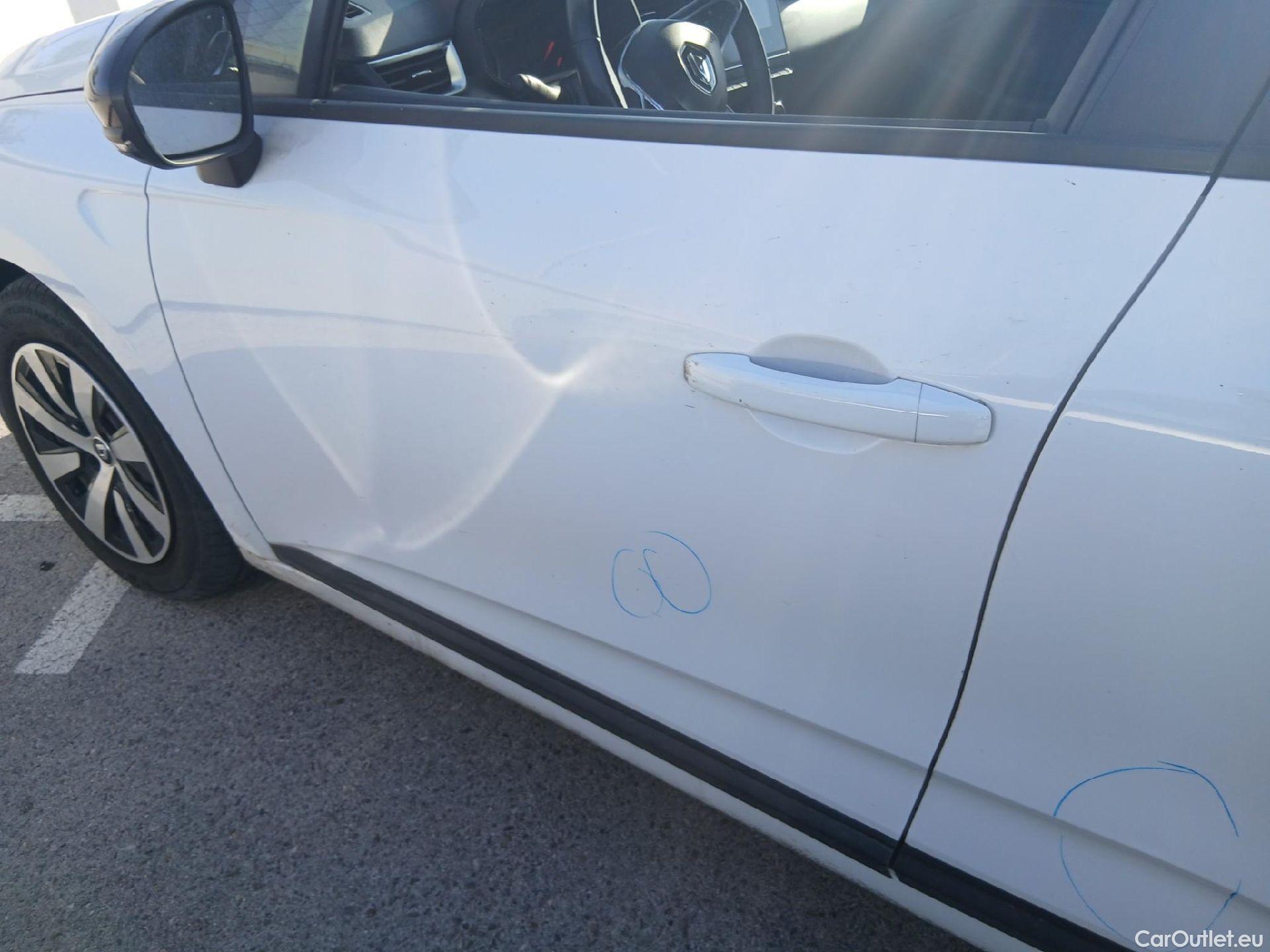  Renault  Clio RENAULT  / 2019 / 5P / berlina con portón Equilibre TCe 67 kW (91CV) #19