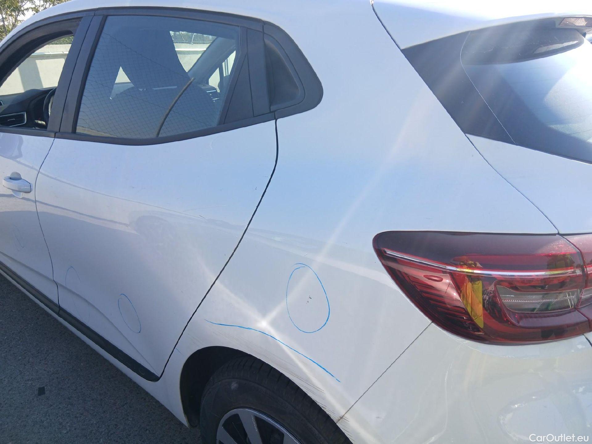  Renault  Clio RENAULT  / 2019 / 5P / berlina con portón Equilibre TCe 67 kW (91CV) #23