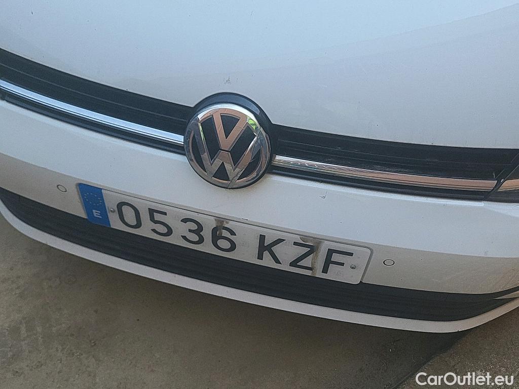  Volkswagen  Golf  VOLKSWAGEN / 2016 / 5P / berlina con portón Ready2Go 1.6 TDI 85kW (115CV) #13