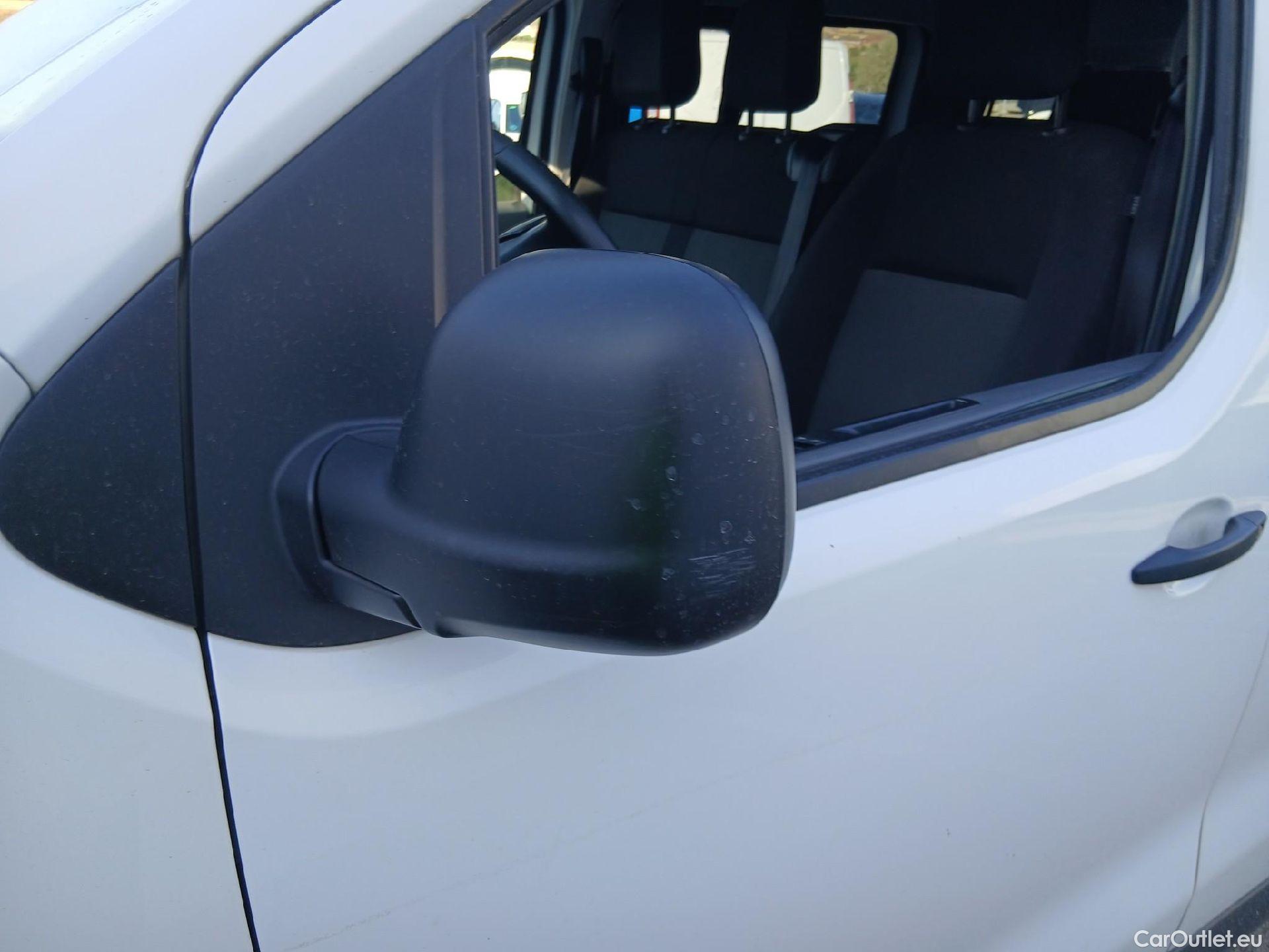  Opel  Vivaro OPEL  / 2019 / 4P / combi 1.5 Diésel 88kW (120CV) M Std Express #5