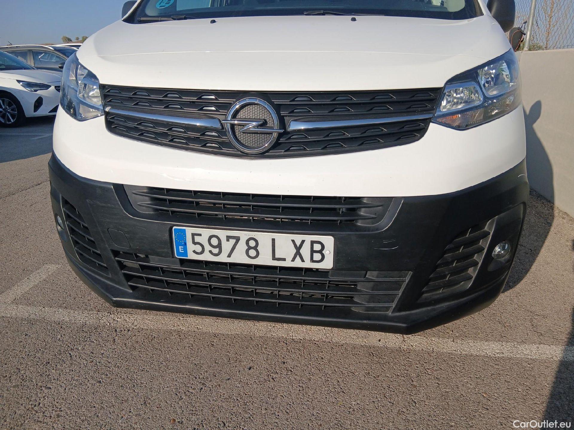  Opel  Vivaro OPEL  / 2019 / 4P / furgón 1.5 Diésel 74kW (100CV) M Std Express (AC) #2