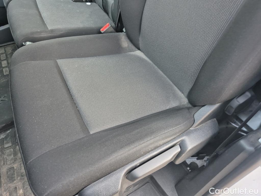  Peugeot  Expert PEUGEOT  / 2016 / 4P / furgón Furgón Pro 1.5 BlueHDi 120 Standard #11