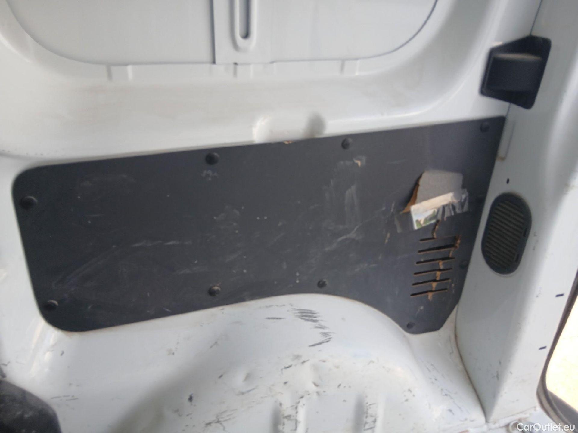  Opel  Vivaro OPEL  / 2019 / 4P / furgón 1.5 Diésel 74kW (100CV) M Std Express (AC) #20