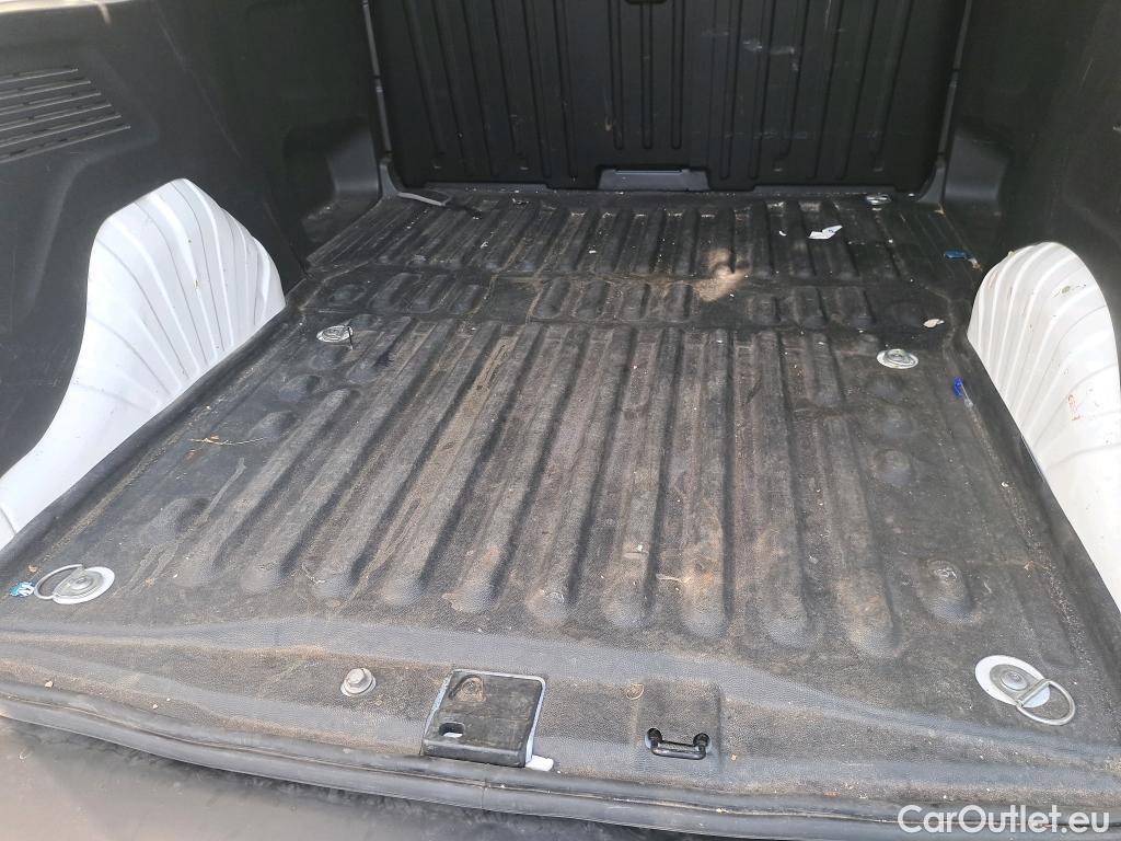 Citroen  Berlingo CITROEN  / 2018 / 3P / furgón derivado de turismo Talla M BlueHDi 100 CONTROL #41