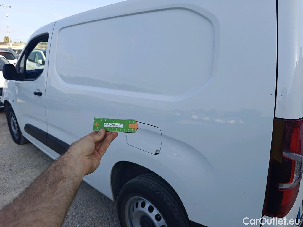  Opel  Combo OPEL  / 2018 / 4P / furgón derivado de turismo 1.5TD 75kW (100CV) Express XL H1 1000kg #13