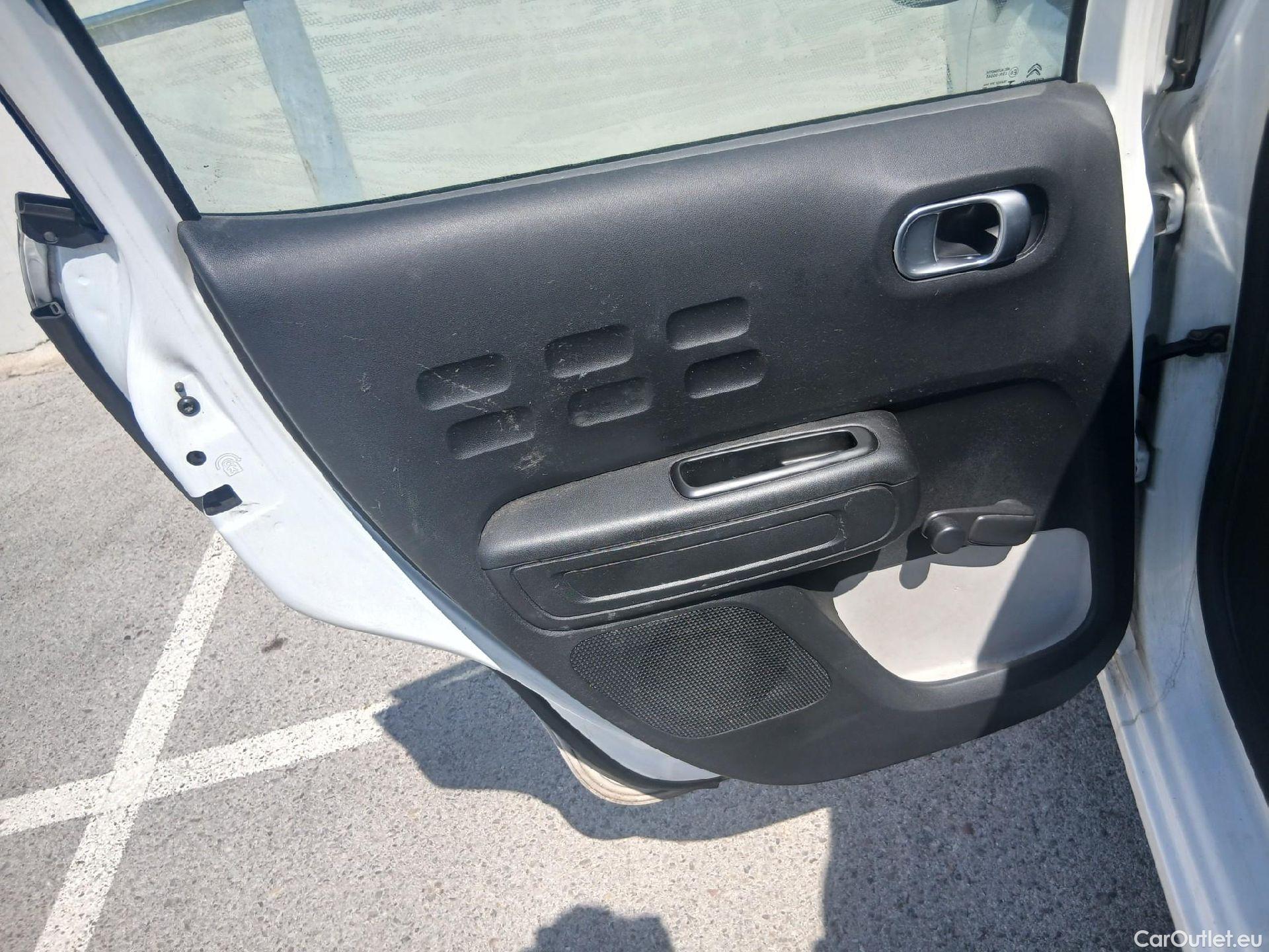  Citroen  C3 CITROEN  / 2016 / 5P / berlina comercial BlueHDi 73KW (100CV) S&S Comercial #20