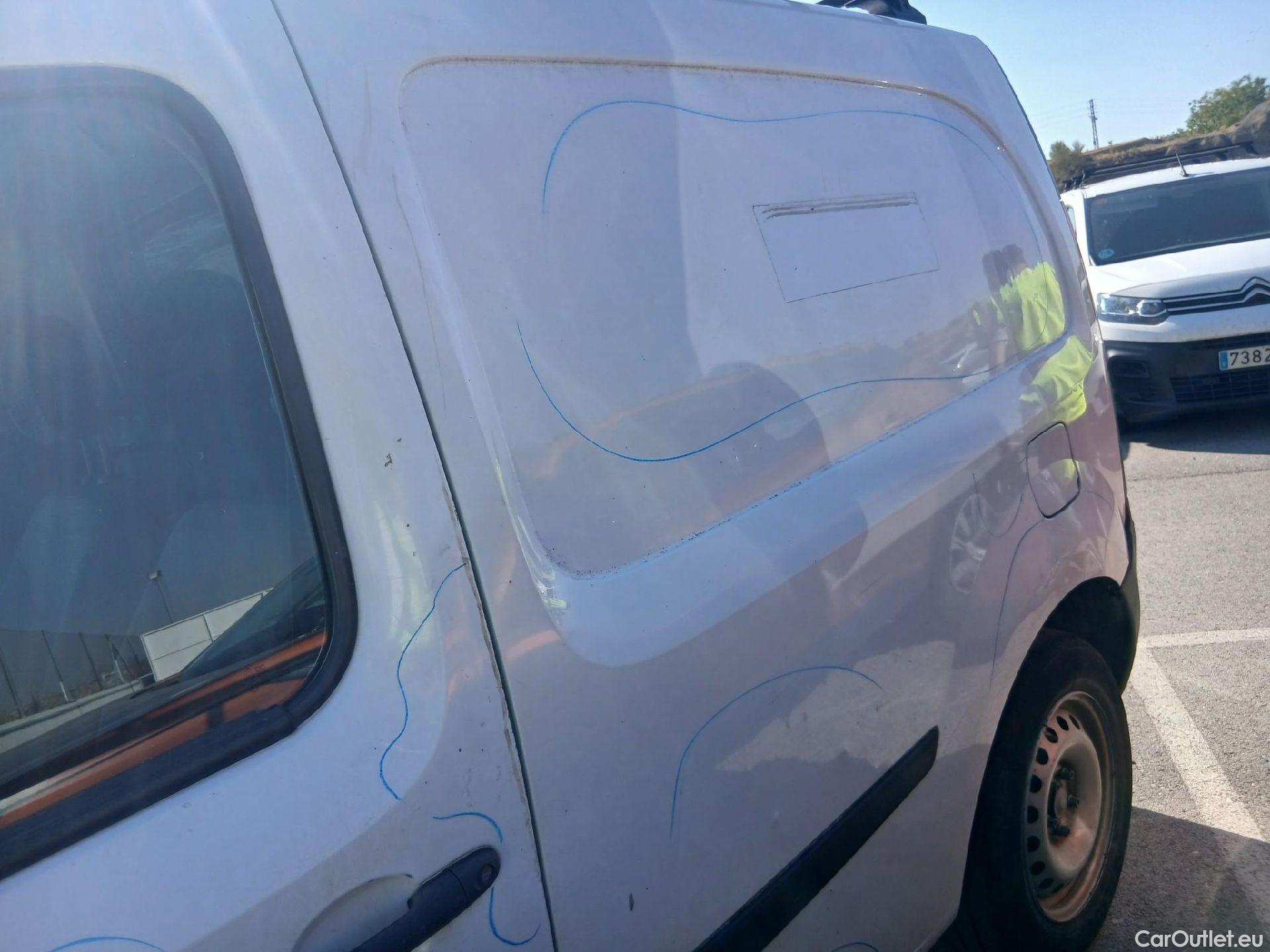  Renault  Kangoo RENAULT  Furgón/2013/3P/furgón derivado de turismo Profesional dCi 66kW (90CV) Euro 6 #30