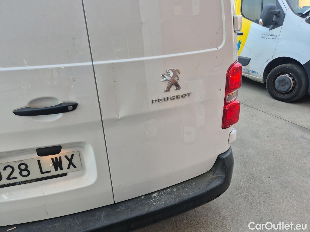  Peugeot  Expert PEUGEOT  / 2016 / 4P / furgón Furgón Pro 1.5 BlueHDi 120 Standard #16