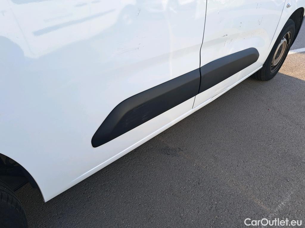  Citroen  Berlingo CITROEN  / 2018 / 3P / furgón derivado de turismo Talla M BlueHDi 100 CONTROL #28
