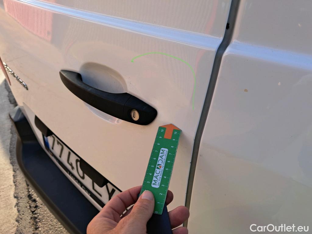  Citroen  Berlingo CITROEN  / 2018 / 3P / furgón derivado de turismo Talla M BlueHDi 100 CONTROL #12