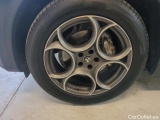  Alfa Romeo   STELVIO Alfa Romeo 2.0 Turbo 16v Sprint 200KM AT AWD 5d #15