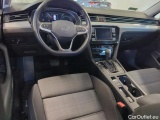  Volkswagen  Passat Volkswagen  2.0 TDI EVO 150 KM DSG Business 4d #14