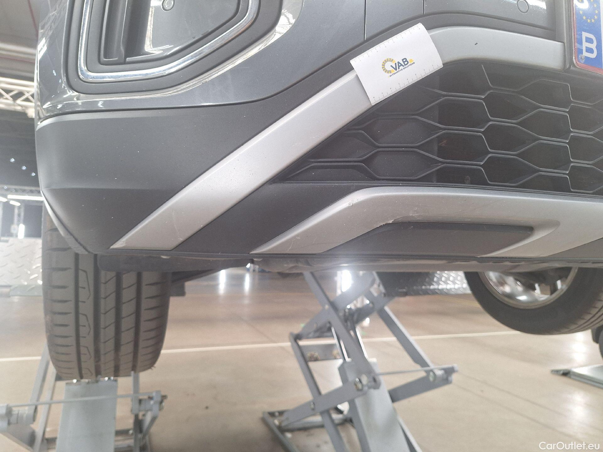  Volkswagen  T-ROC VW,  FL'22, Volkswagen  1.0 TSI Life Business 5d #64